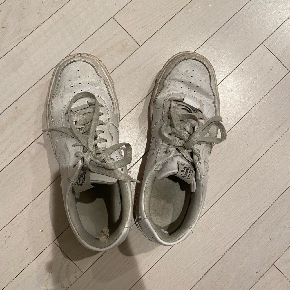 Nike Pixel 9.5